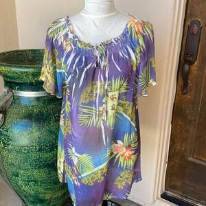 Tropical print lite weight pullover top with elastic neck size L
